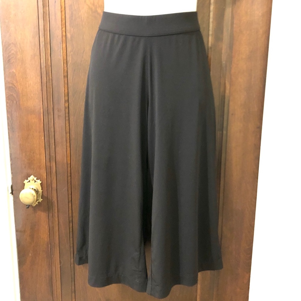 Lane Bryant gaucho style crops. Like new.